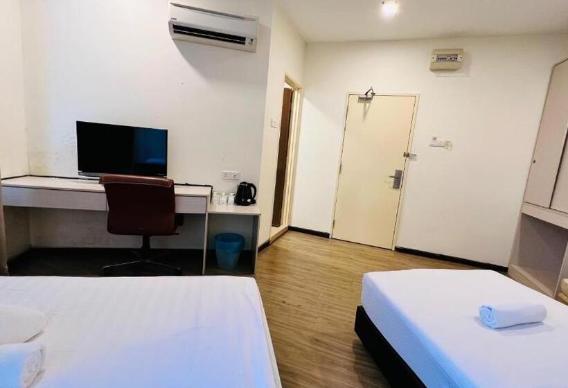Номер Стандарт Трехместный, Home Inn 2 Taman Bukit Segar