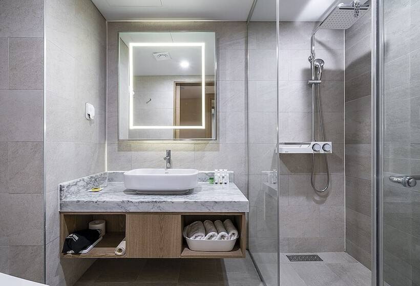 Номер Стандарт, Wonju City Hotel Hyeoksin
