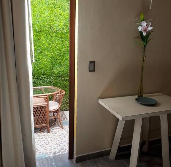 デラックスルーム, Alondra Hotel Boutique