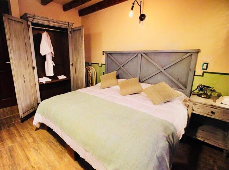 キングサイズベッドのデラックスルーム, Alondra Hotel Boutique