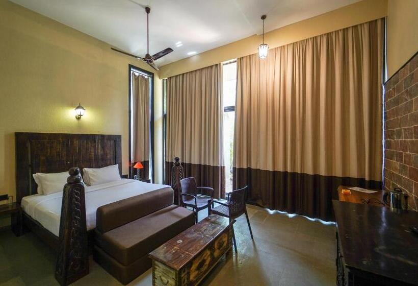 اتاق استاندارد با تخت بزرگ, Triose Boutique Hotel Lonavala