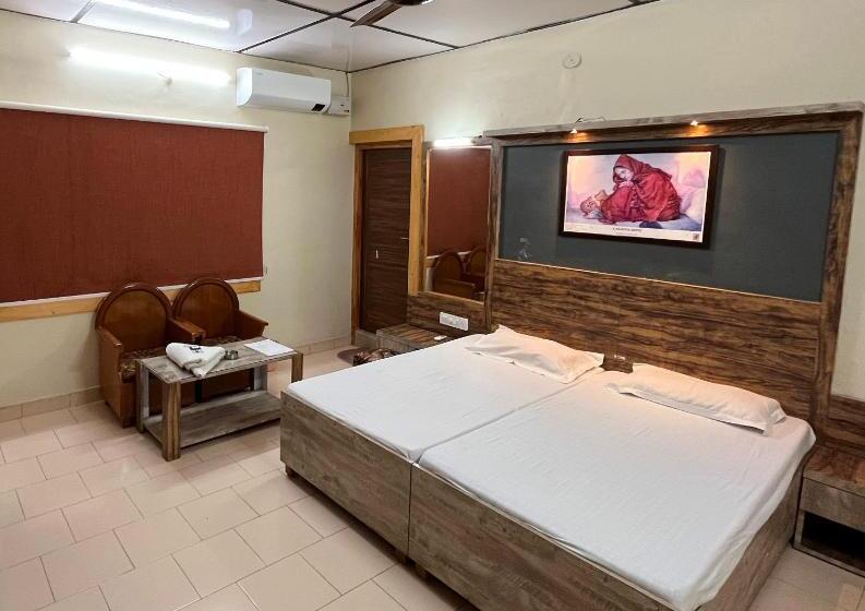 Номер Стандарт, Pops Resort