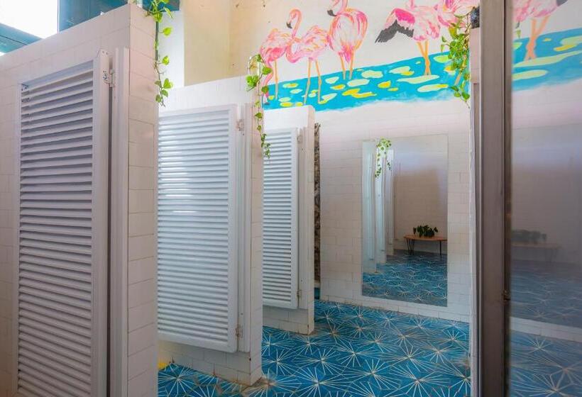 Кровать в Общей Комнате, República Hostel Santa Marta