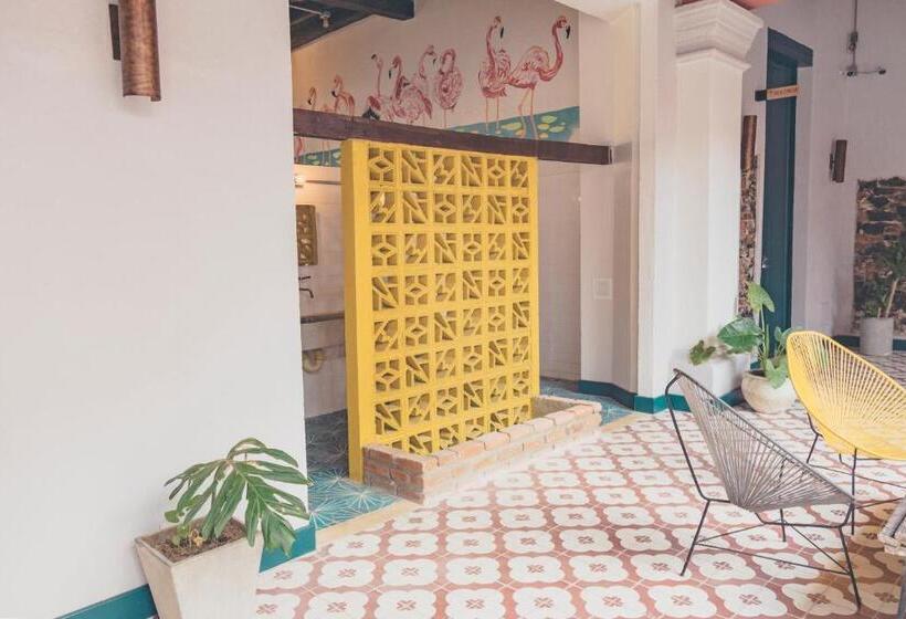 Кровать в Общей Комнате, República Hostel Santa Marta