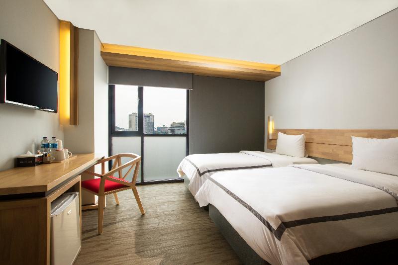 标准间, Up Peak Hotel Simpang Lima Semarang Formerly Ha Ka Simpanglima Hotel Semarang