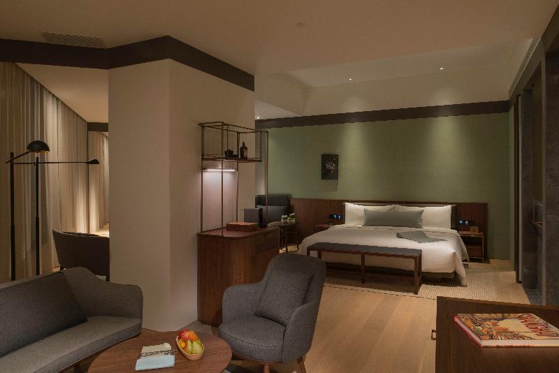 استودیوی استاندارد, The Sukhothai Shanghai