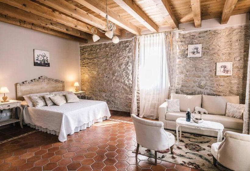 주니어 스위트 풀장 전망, B&b   Relais De Charme La Caminella