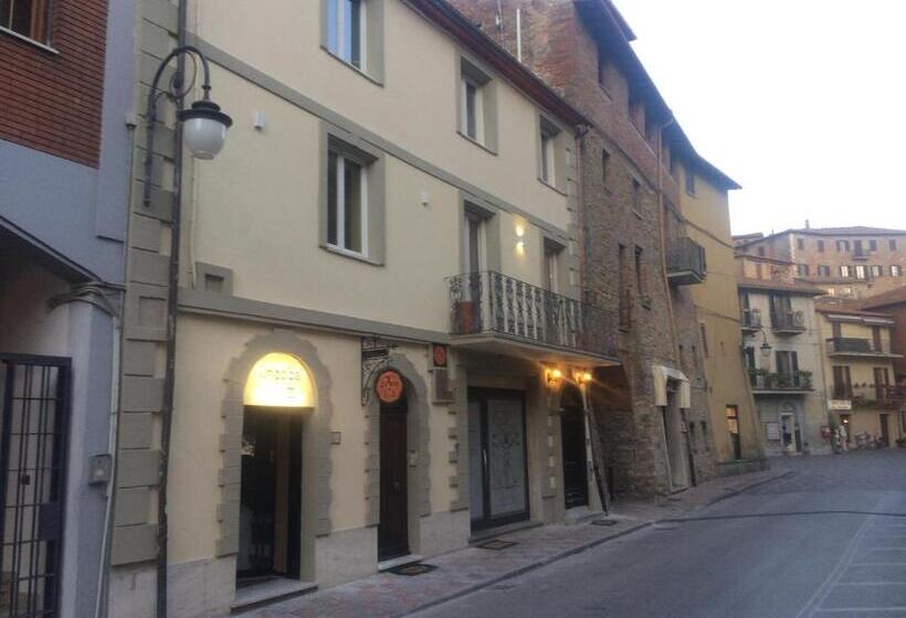 اتاق استاندارد با چشم‌انداز دریاچه, L'arco B&b Di Charme
