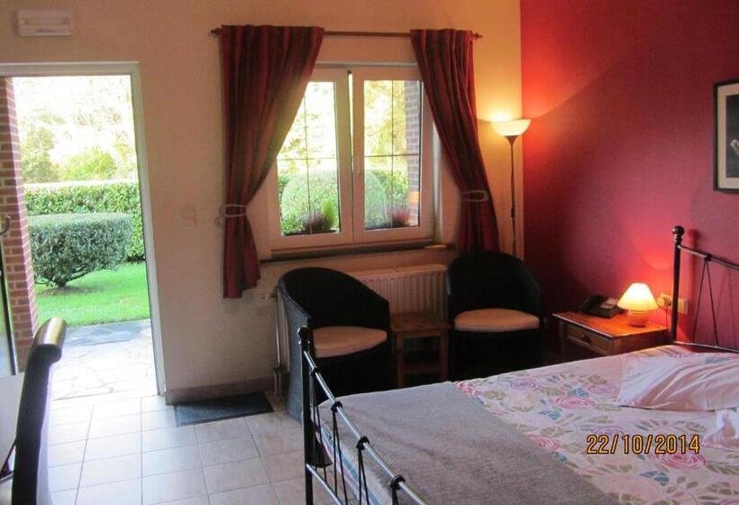 Номер Стандарт, Auberge De La Lesse