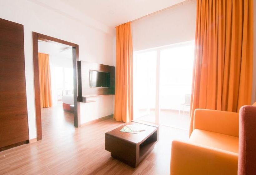 Deluxe Suite, Bloomsuites L Calangute