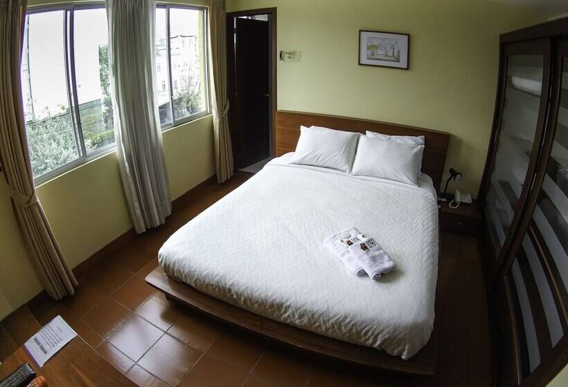 Quarto Estandar Individual, Casa Kolping Quito