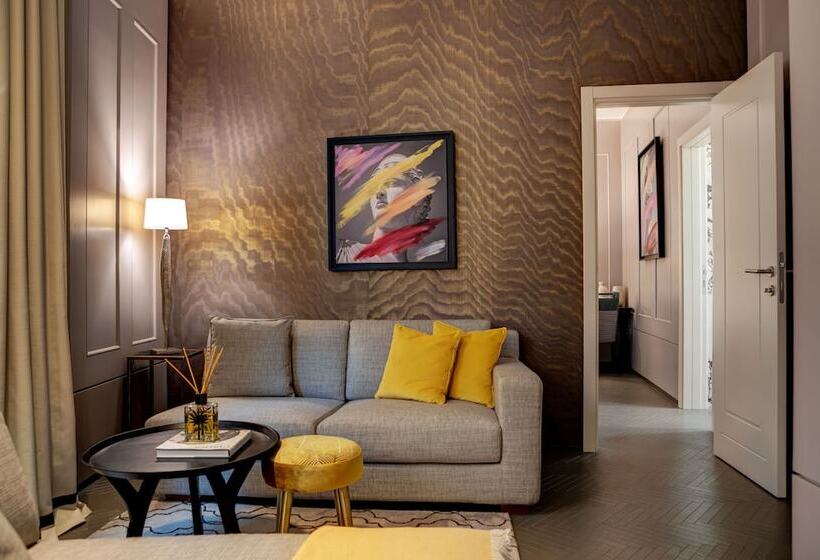سوییت, Singer Palace Hotel Roma
