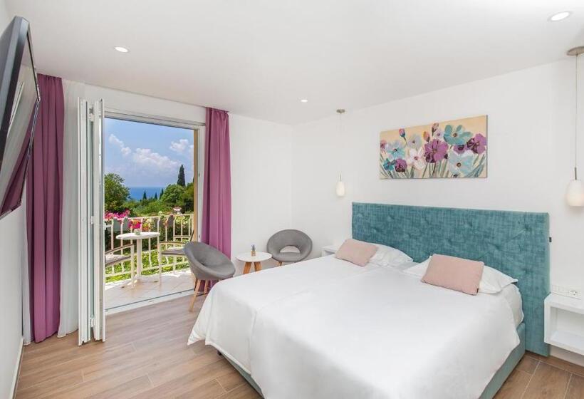 Номер Deluxe с Балконом, Boutique Flamingo B&b