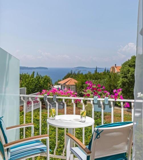 Номер Deluxe Вид на Море, Boutique Flamingo B&b