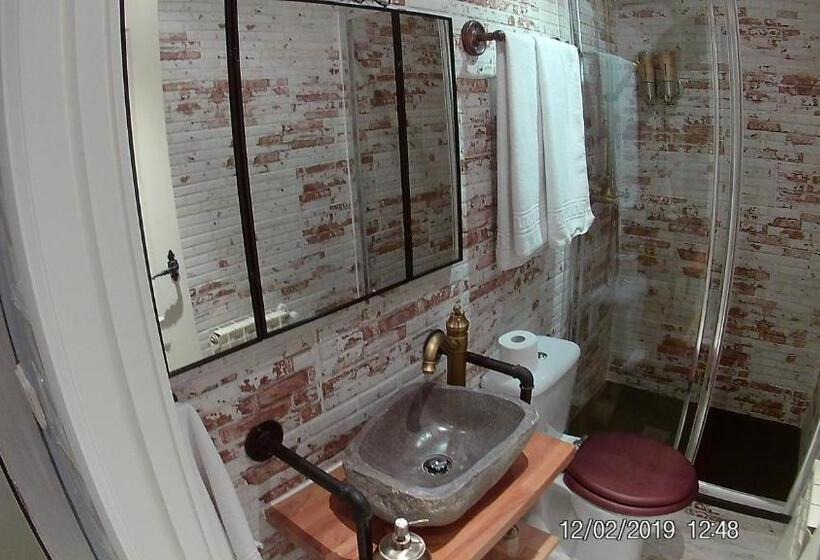 اتاق استاندارد, Hostal Hispalense