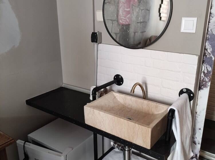 اتاق استاندارد, Hostal Hispalense