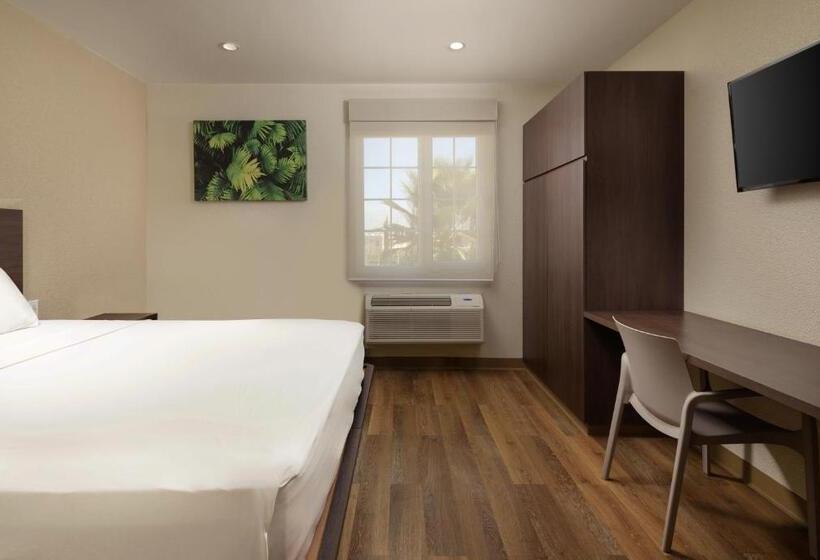 スイート, Extended Suites Ciudad Juarez Consulado