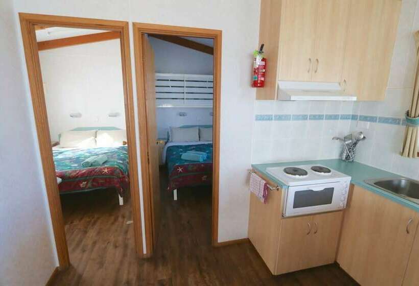 오두막, Sea Vu Caravan Park
