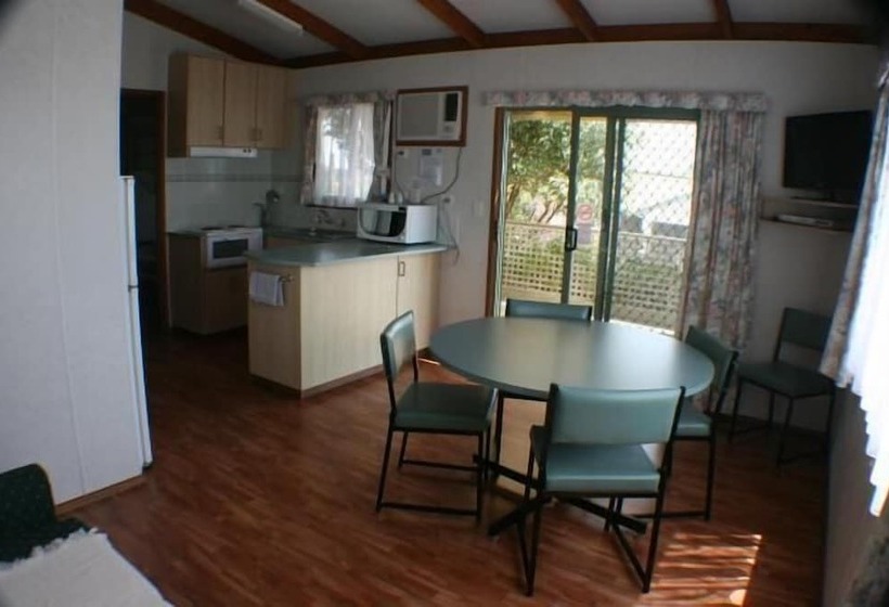 오두막, Sea Vu Caravan Park