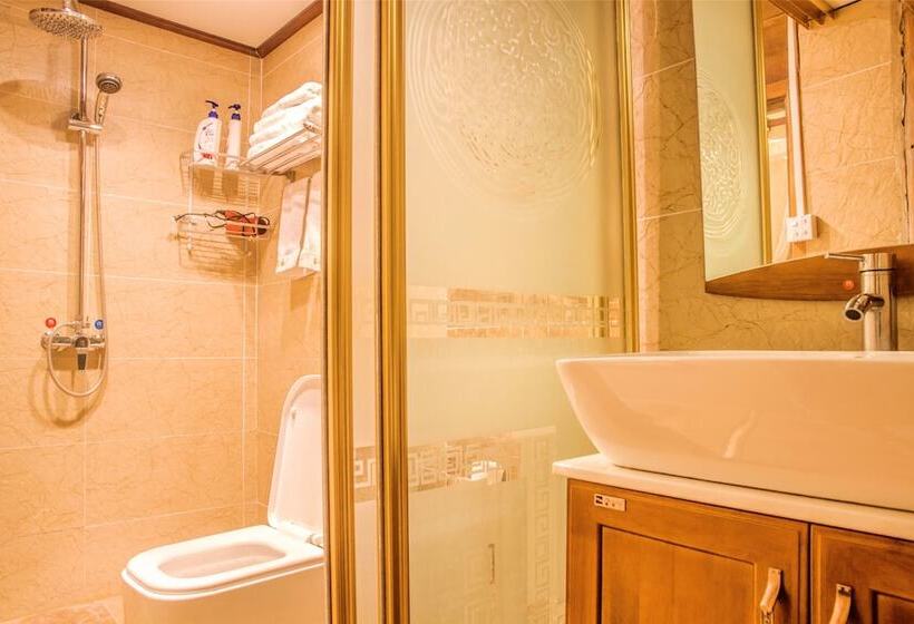 Номер Стандарт, Lijiang Xueshanyu Inn