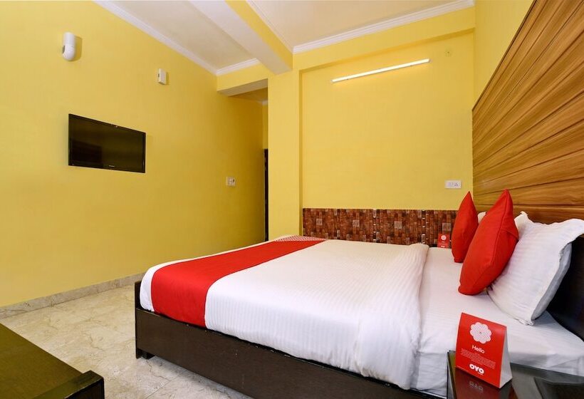 标准间, Super Hotel O Gms Road Ballupur Chowk