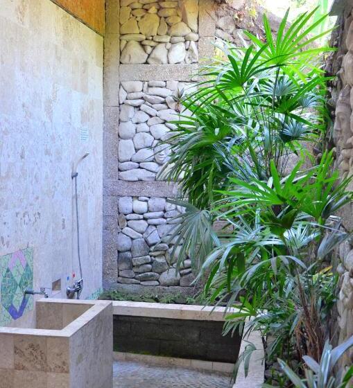 Casa 2 Quartos, Guci Guesthouses