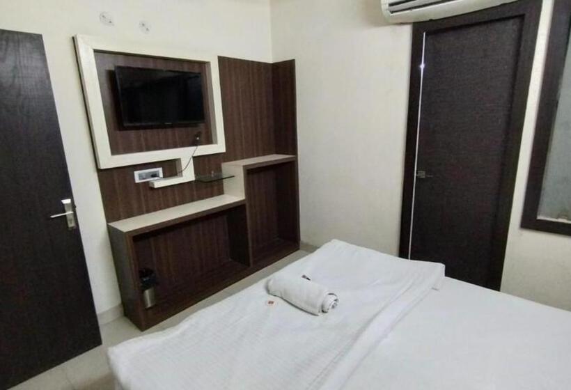 Номер Deluxe, Royal Galaxy