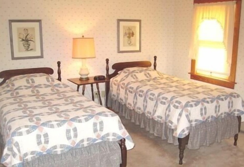 Номер Стандарт, The Wayside Inn