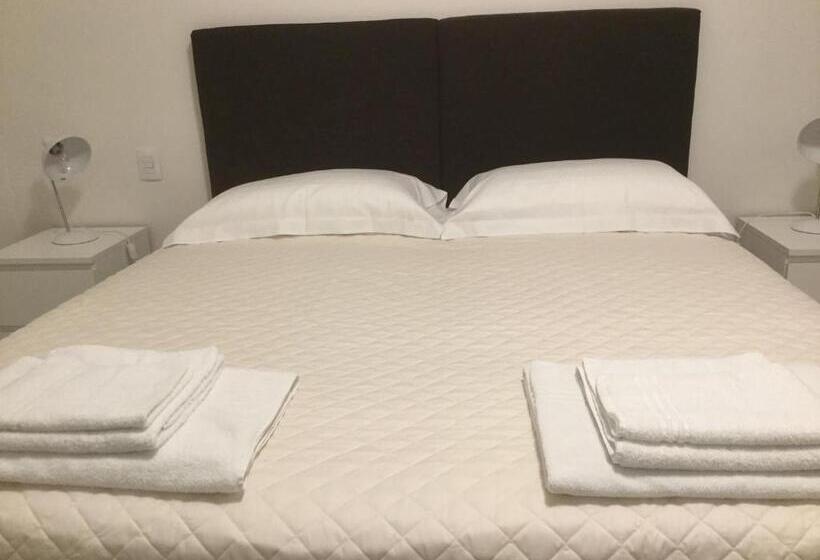 اتاق استاندارد, Dimora 16 Rooms & Garden