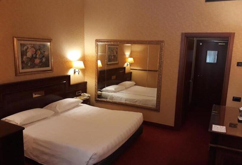 اتاق استاندارد, Motel Luna