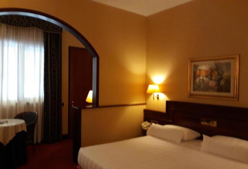 اتاق استاندارد, Motel Luna