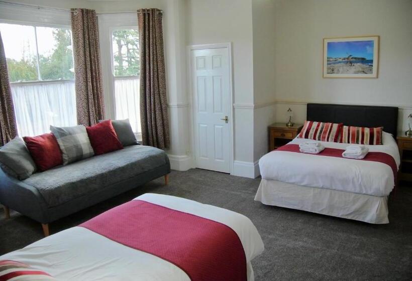 Семейный Номер, Fairlawns Guest House