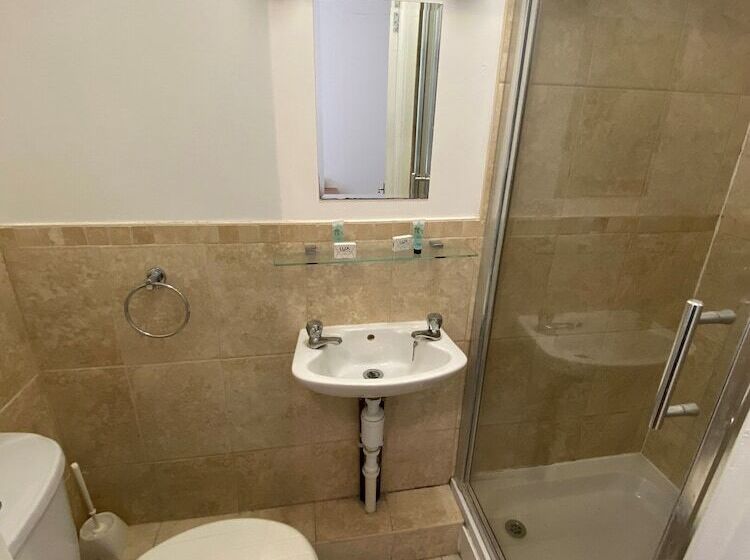 Номер Стандарт Индивидуальный, Buckingham Guest House For Contractors