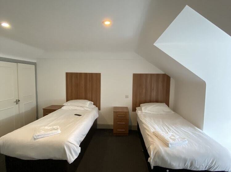Апартаменты 1 Спальня, Buckingham Guest House For Contractors