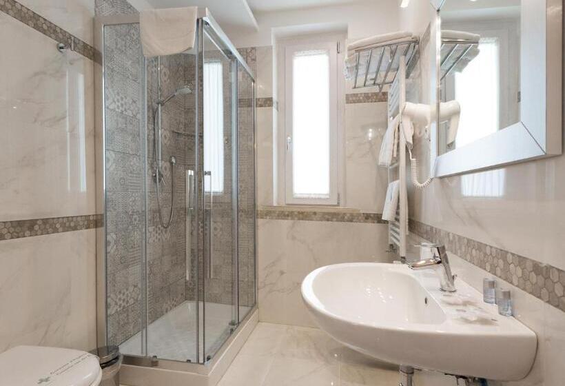 اتاق استاندارد چهار تخته, Buono B&b