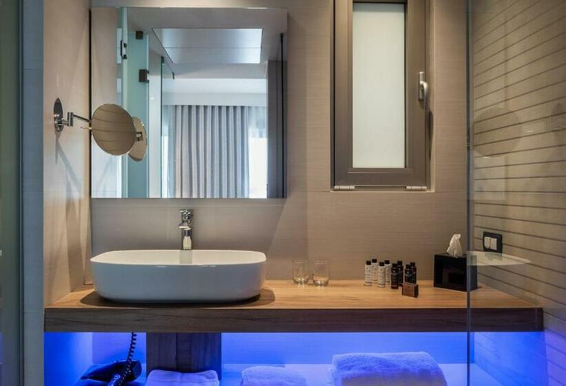 Полулюкс Вид на Бассейн, Euphoria Resort  All Inclusive