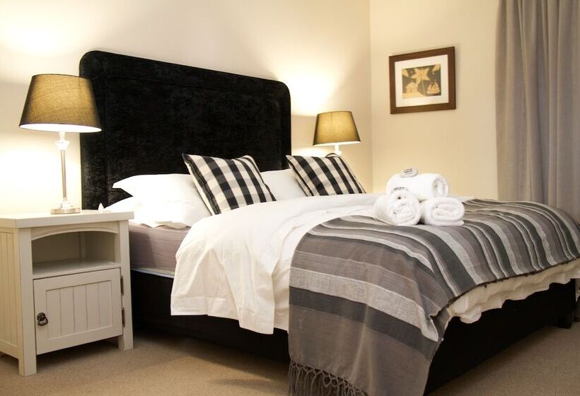 Семейный Номер, Nuwerus Lodge Paarl