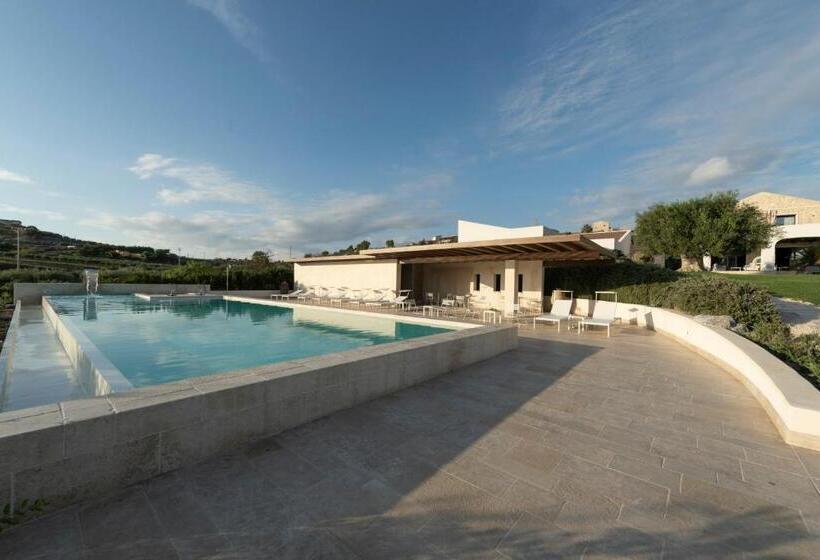 Номер Superior, Borgo Giallonardo Wine Relais