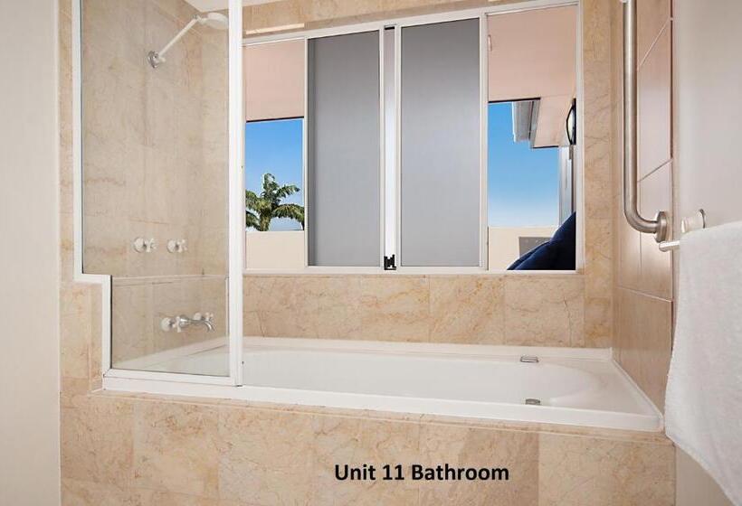 Апартаменты Superior 1 Спальня, The Newport On Macrossan   Adults Only