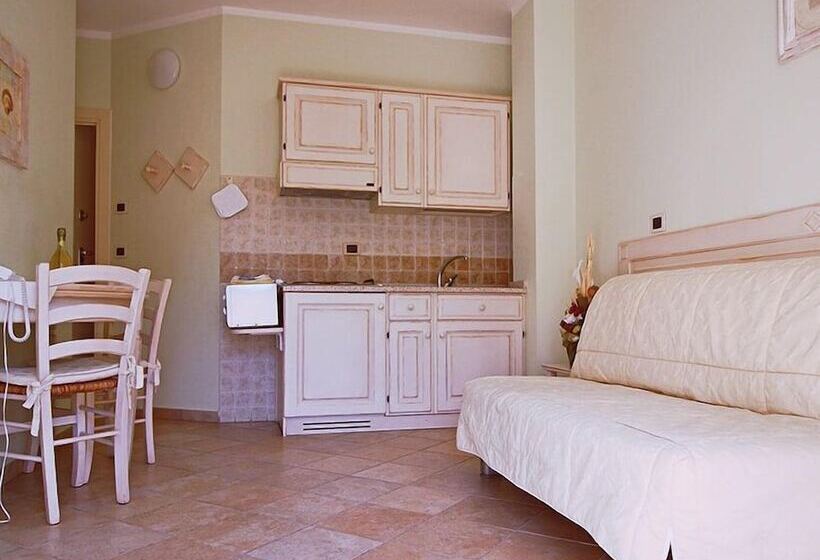 Студия Стандарт, Residence Panama