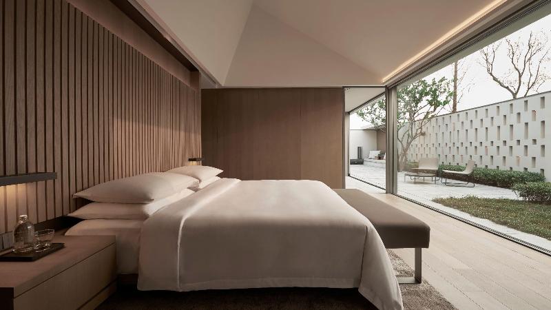 스탠다드 룸, The Village Phitsanulok