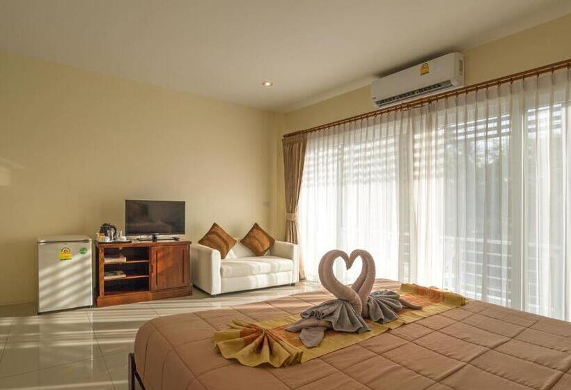 디럭스 룸 킹사이즈 침대, Alisa Krabi Hotel Sha Plus