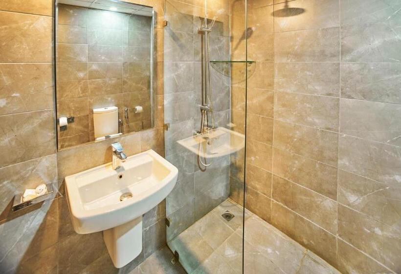 استودیوی استاندارد, Vita Tower