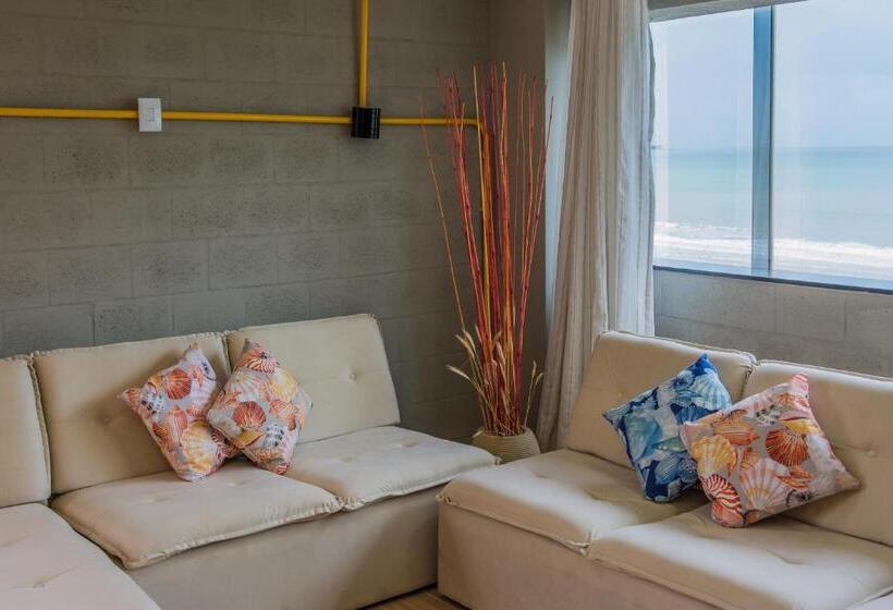 Apartamento 1 Dormitório Vista Mar, Bessa Golden Flats
