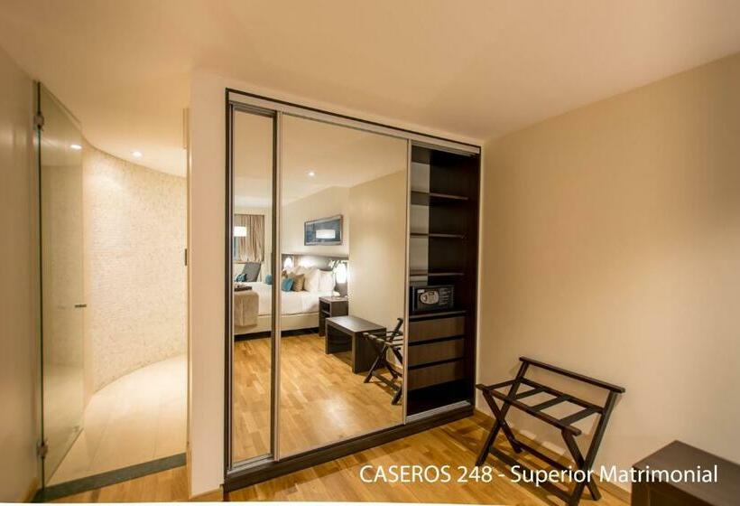 اتاق سوپریور, Caseros 248