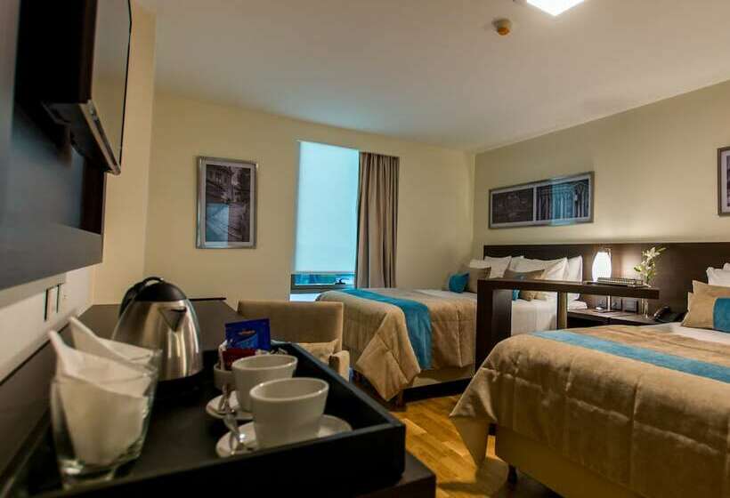 اتاق استاندارد سه نفره, Caseros 248