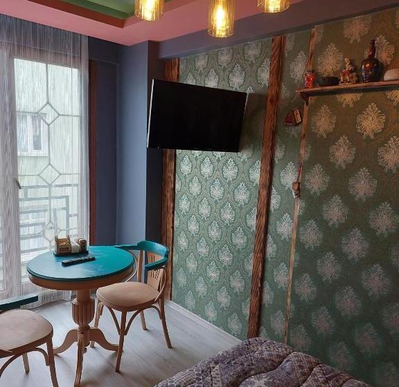 带1个卧室的高级公寓, Marvel Suites