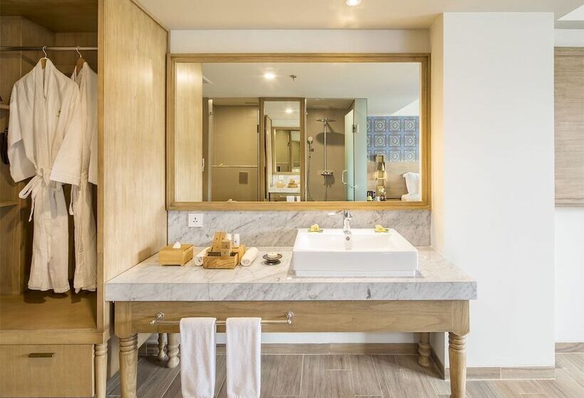 Номер Deluxe, Eastin Ashta Resort Canggu