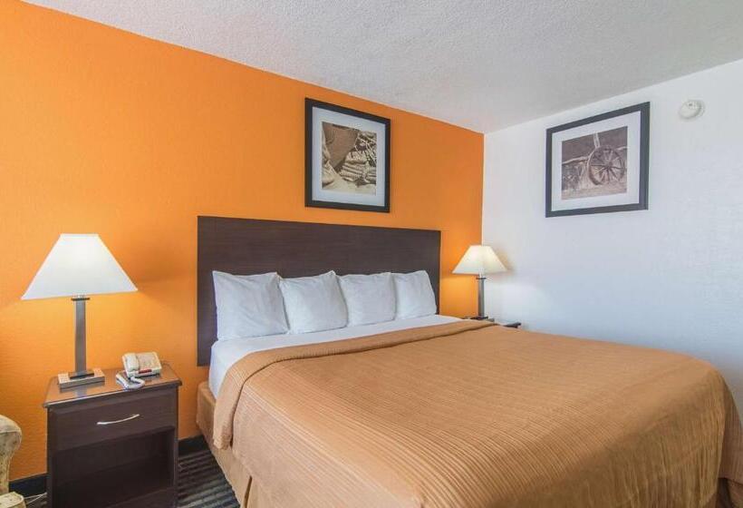 Стандартный Номер Кровать Кинг, Motel 6liberal, Ks