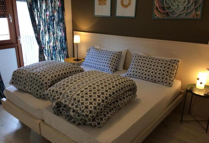 اتاق استاندارد, Bernina Express Rooms
